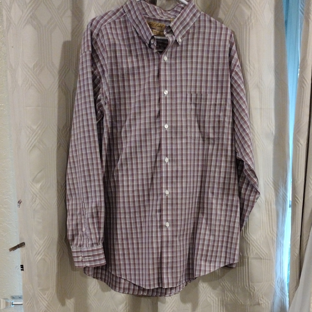 Roundtree & Yorke Men's Purple Plaid Button Down Shirt